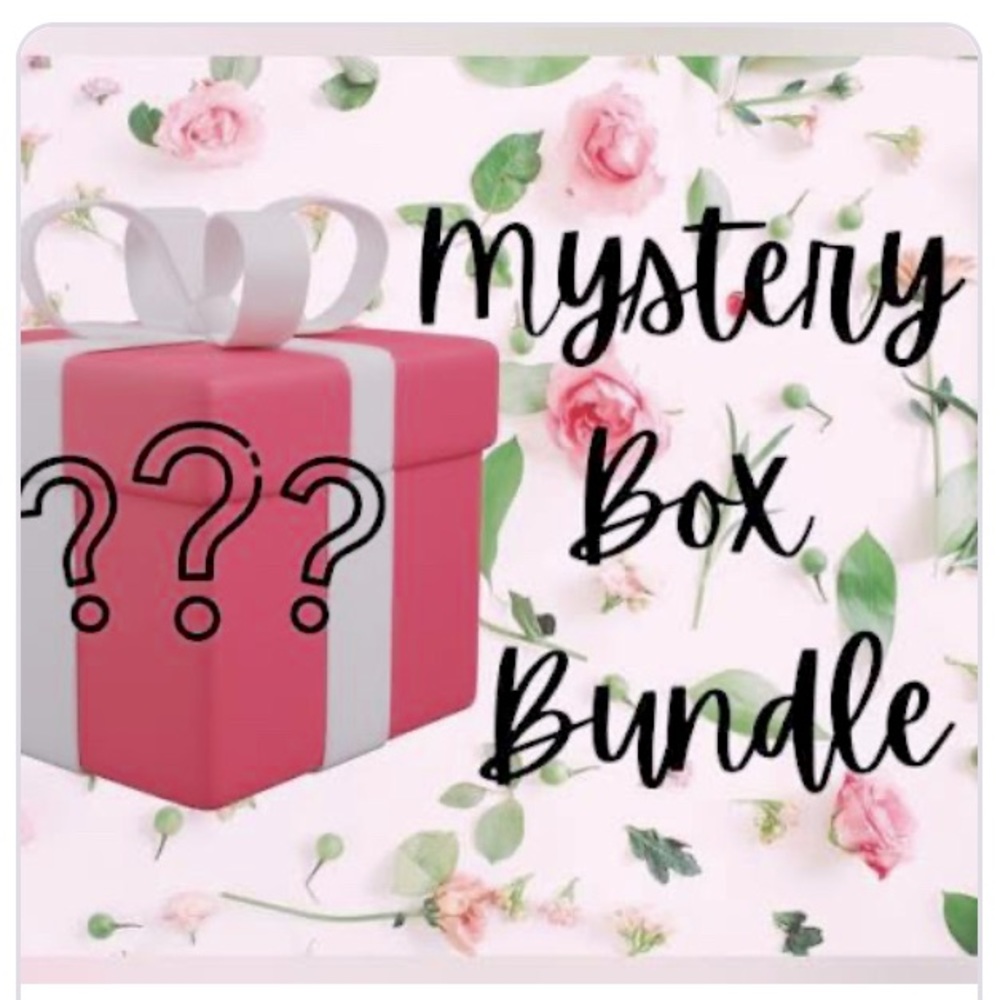 Little girls size 3, 4 or 5 🩷 5 lb mystery box of clothes